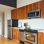 Pristine 1Br In C.B.D By Sonder